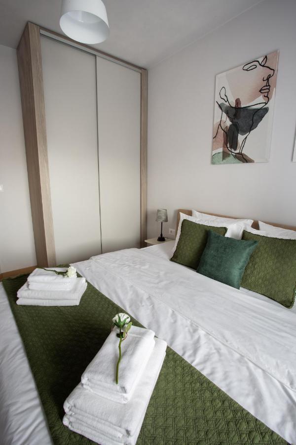 Lina - Pg, Moraca River Apartment Podgorica Ngoại thất bức ảnh