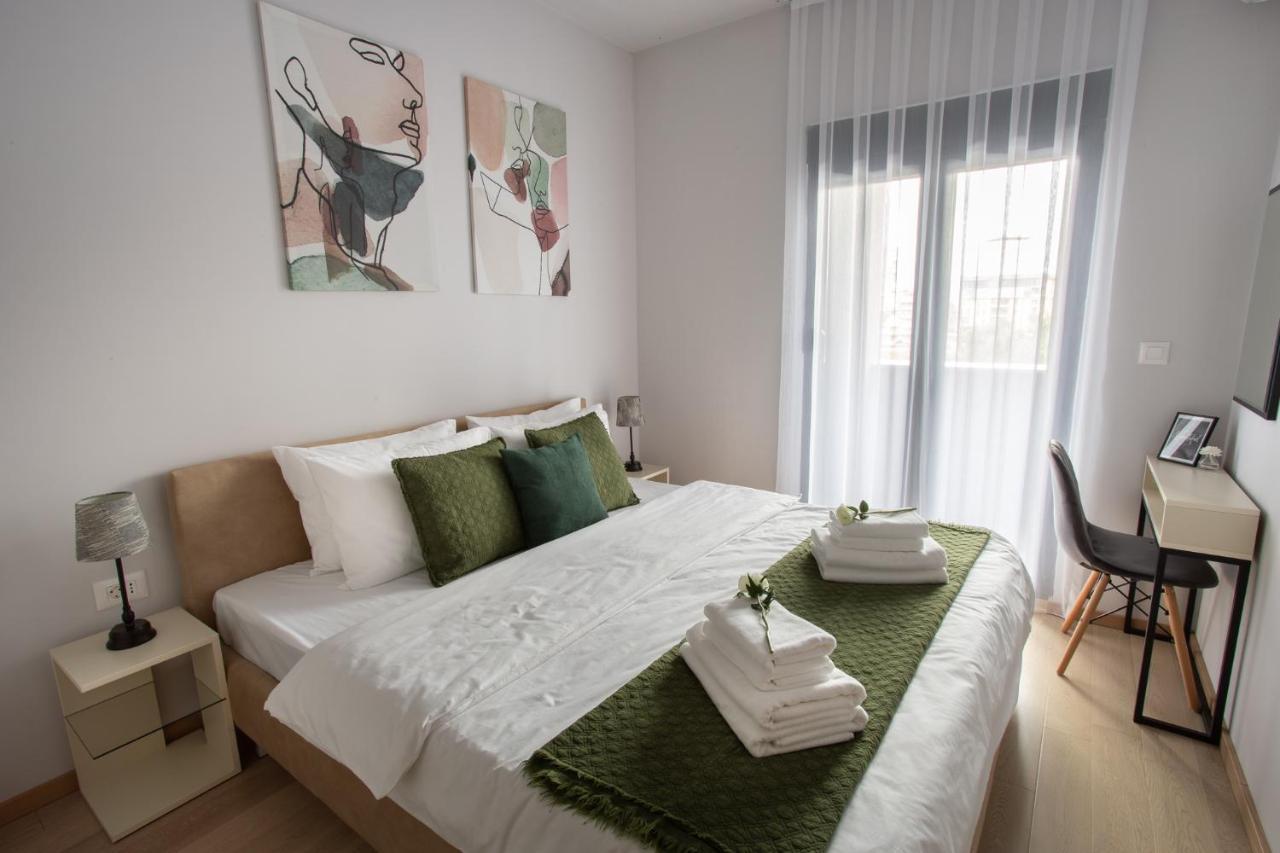 Lina - Pg, Moraca River Apartment Podgorica Ngoại thất bức ảnh